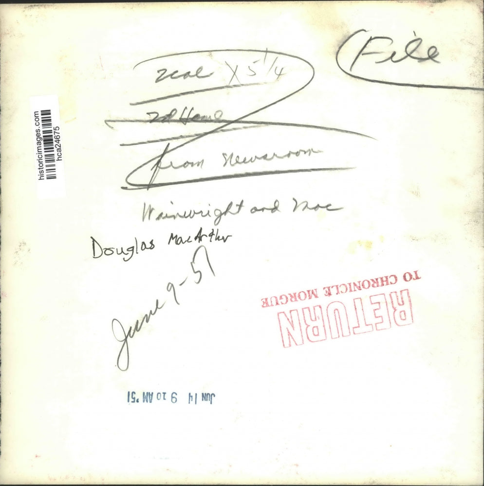 1951 Press Photo General Jonathan Wainwright and General Douglas MacArthur