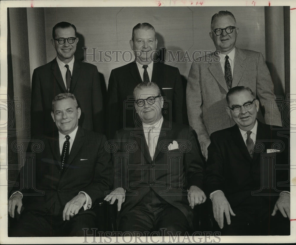 1961 Press Photo First City National Bank senior VP's in Houston - hca26366