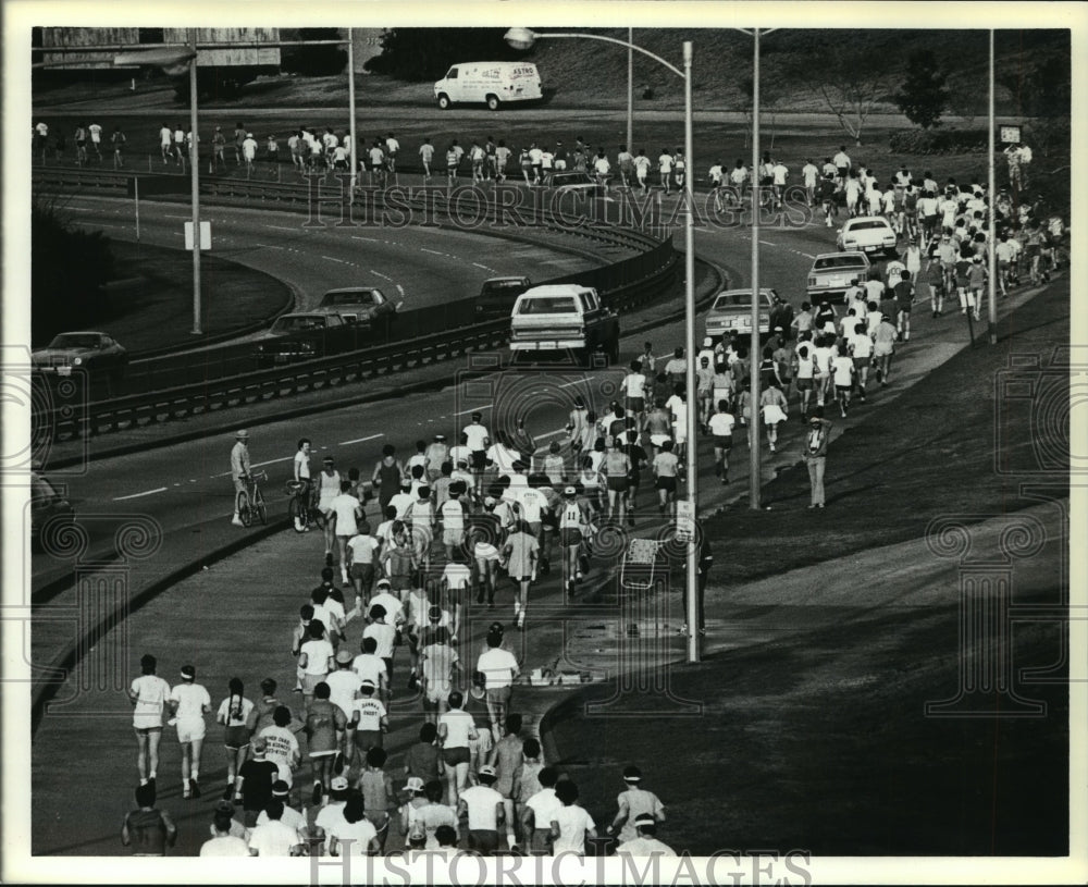 1979 Press Photo Aerial view of Houston Marathon runners - hca28944- Historic Images