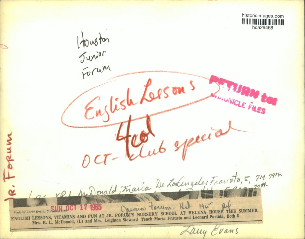 1965 Press Photo Houston Jr. Forum members teach at Helena House in Houston