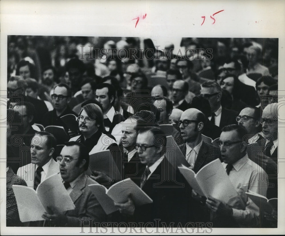 1974 Press Photo Sing-Along-With-the-Houston Symphony partipants at St. Luke&#39;s- Historic Images