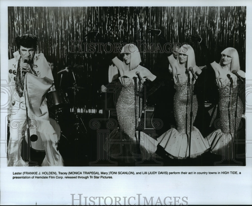 1988 Press Photo Frankie Holden stars in Australian film &quot;High Tide&quot; - hca30231- Historic Images