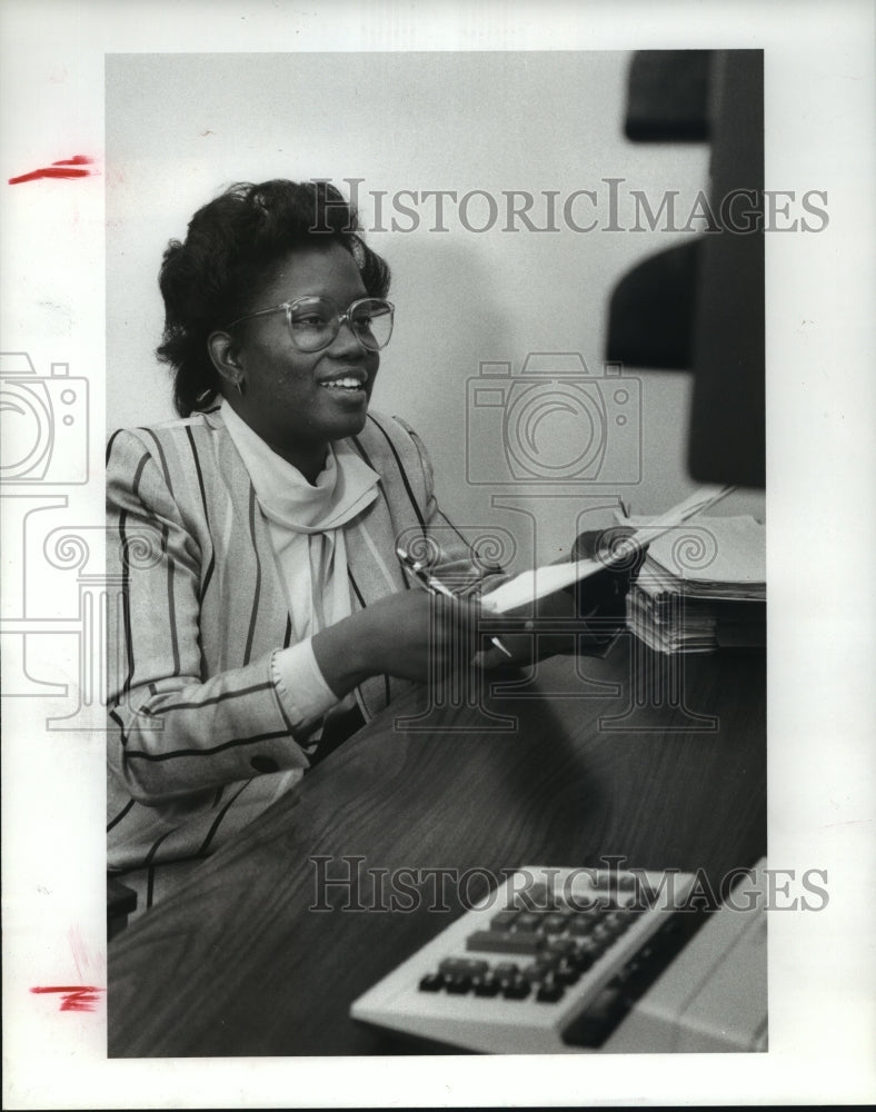 1986 Press Photo Robin Beaty, past participant of Houston Inroads Internship