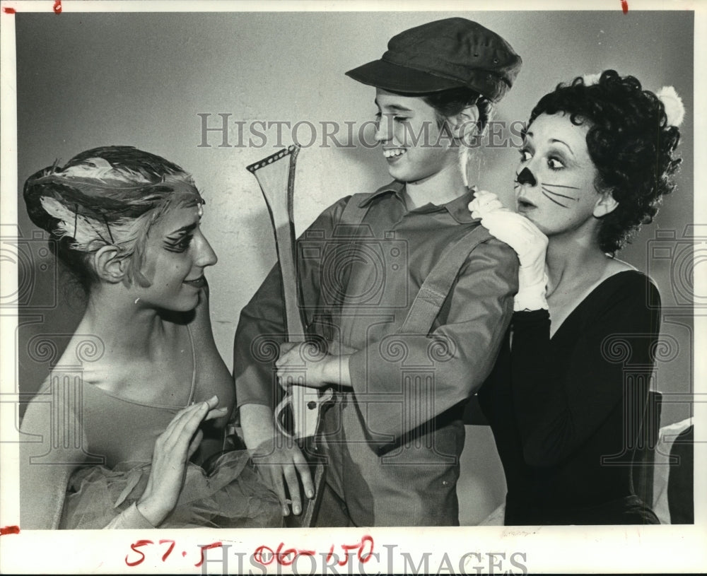 1980 Press Photo Houston Dance Center "Peter and the Wolf" cast members