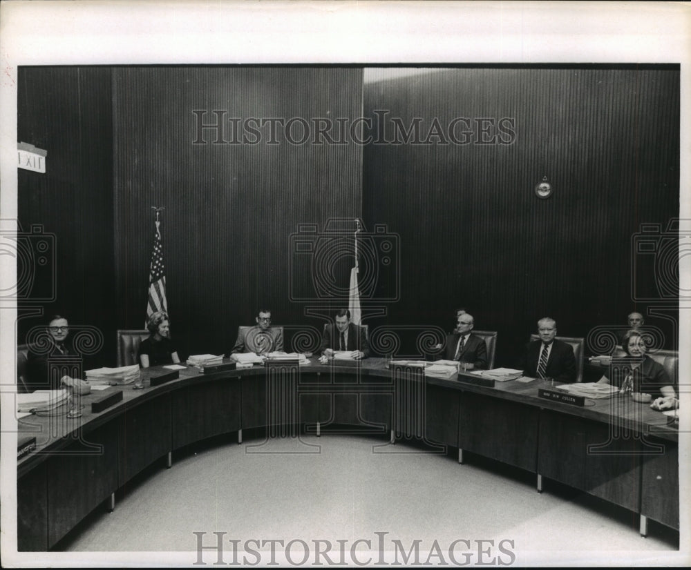 1969 Press Photo Houston school board meets - hca32329