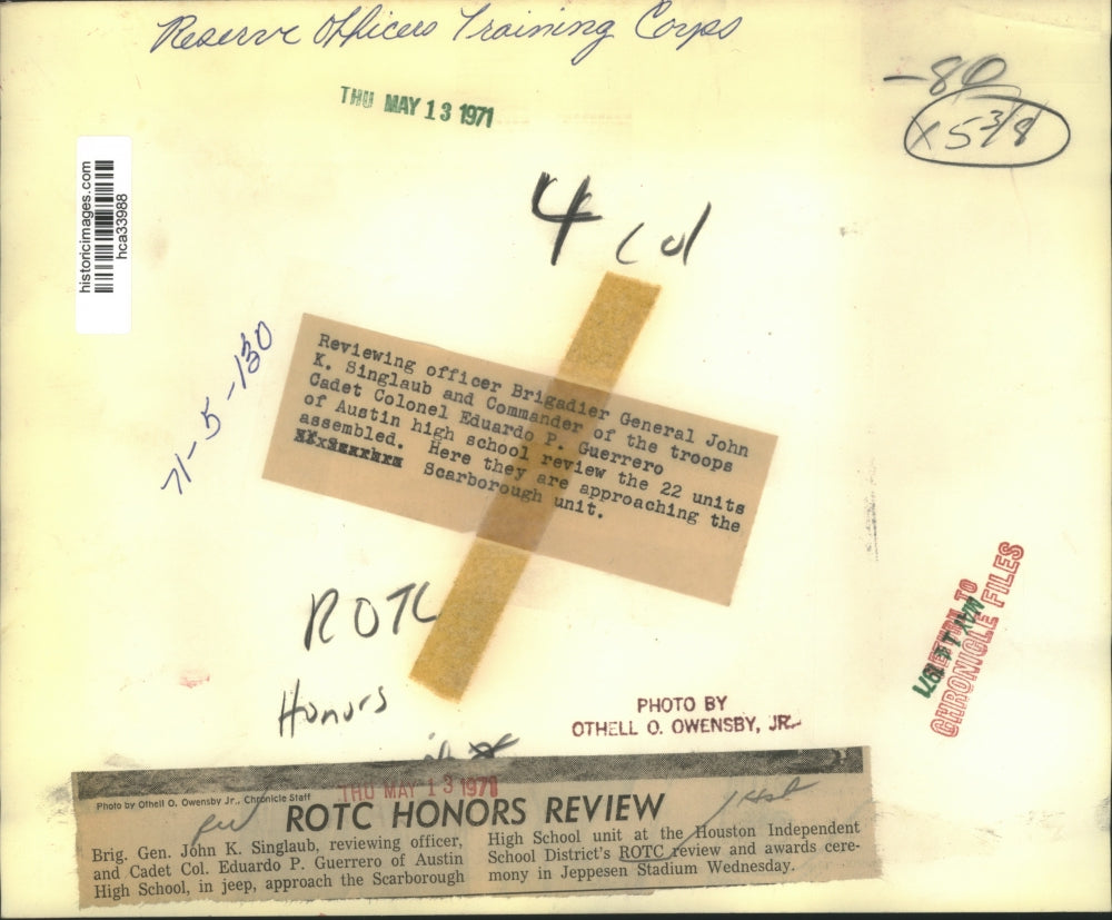 1971 Press Photo Houston's Scarborough High School ROTC unit in formation