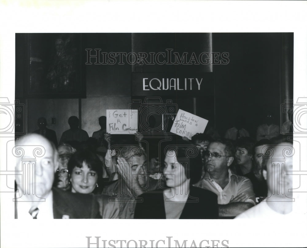 1991 Press Photo Houston supporters of film at press conference at City Hall- Historic Images