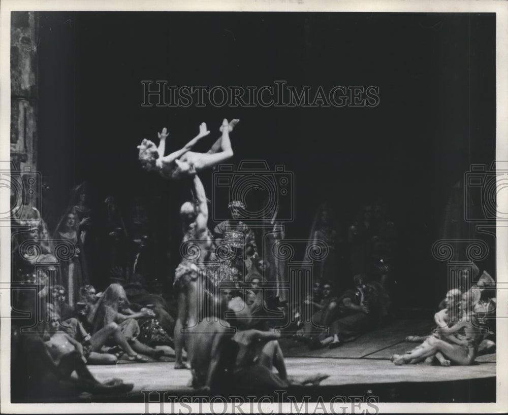 1966 Press Photo Cast in scene from "Samson and Delila" at Houston Grand Opera