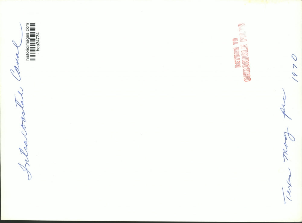 1970 Press Photo Close up of boat equipment on Intracoastal Canal, Texas