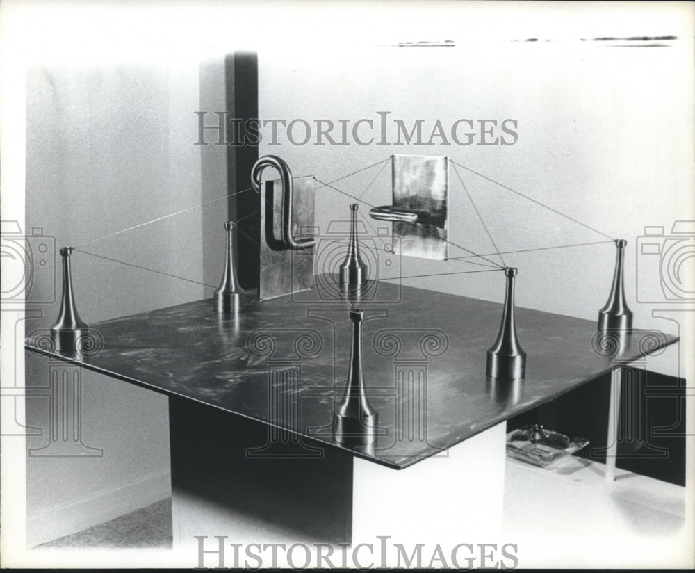 1966 Press Photo Art piece at Kiko Galleries, Houston, Texas - hca39423