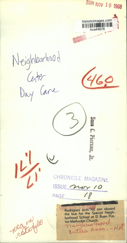 1968 Press Photo Father helps son on Special Neighborhood School bus in Houston