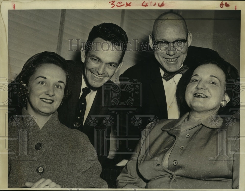 1958 Press Photo Two married couples picked for same jury panel in Houston