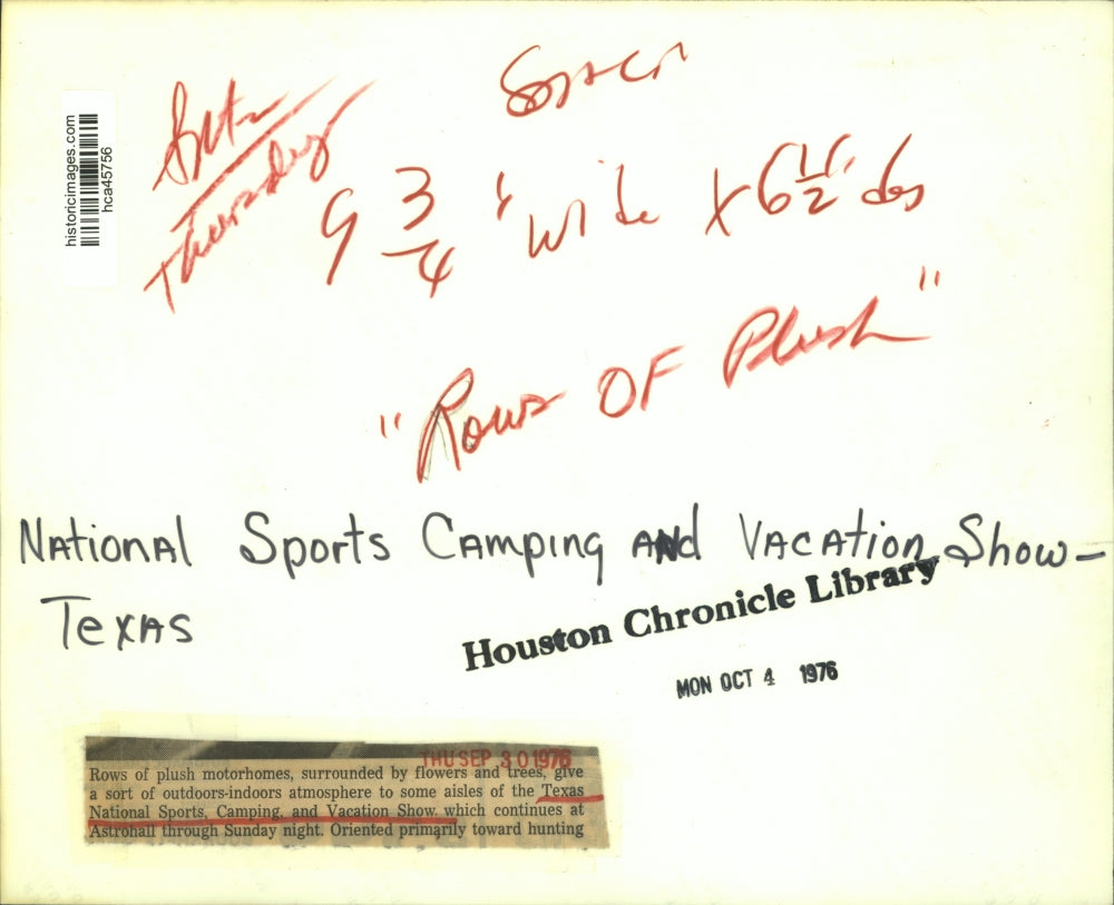 1976 Press Photo Motor-homes at Sports, Camping & Vacation Show in Houston