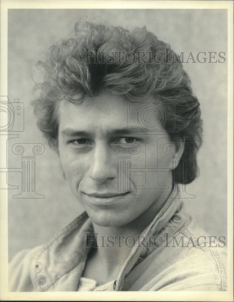 1987 Press Photo Detective Frank Giambone (Jeff Wincott) on &quot;Night Heat&quot;- Historic Images