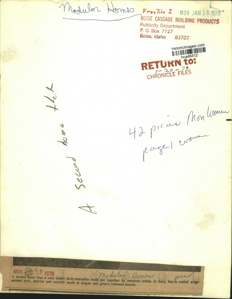 1970 Press Photo Interior of do-it-yourself redwood Boise Cascade modular home