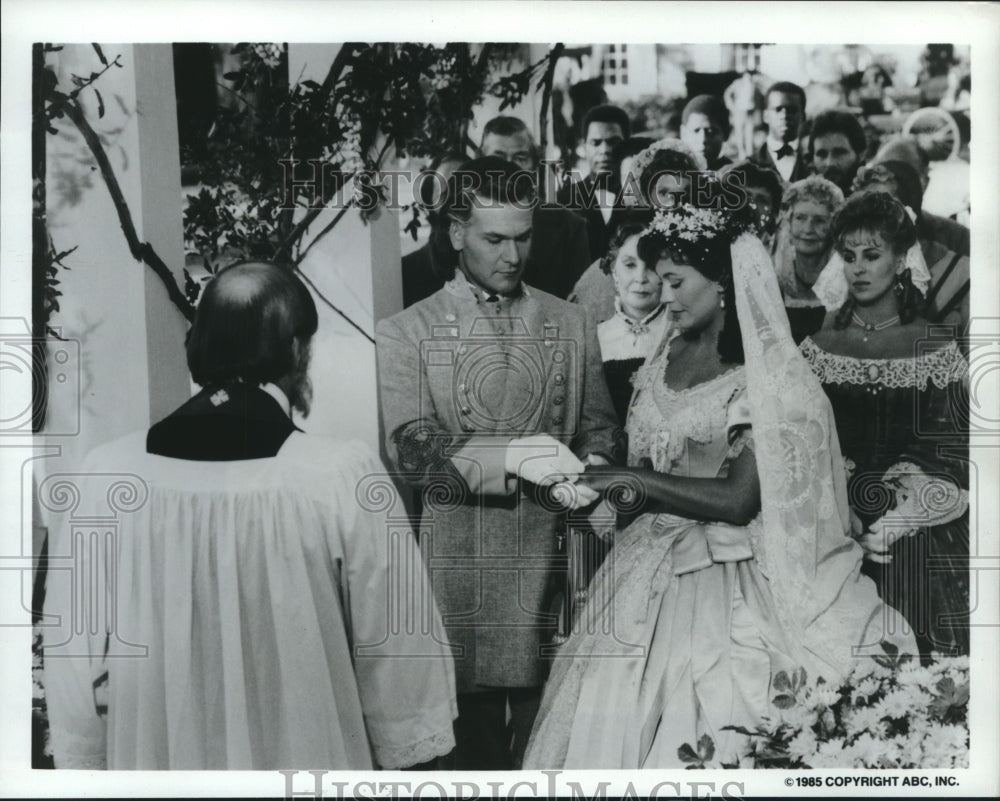 1986 Press Photo Wedding scene from &quot;North and South, Book II,&quot; ABC miniseries- Historic Images