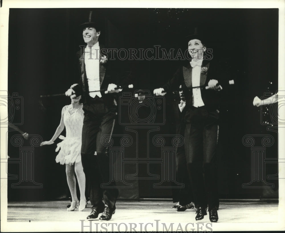 1985 Press Photo &quot;My One and Only&quot; musical scene - hca46871- Historic Images