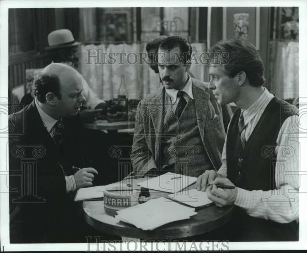 1988 Press Photo Cafe scene from film &quot;The Moderns&quot; - hca47156- Historic Images