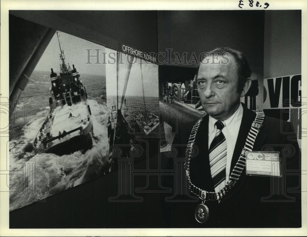 1977 Press Photo Arne Rettedal of Norway at Offshore Tech Conference, Houston