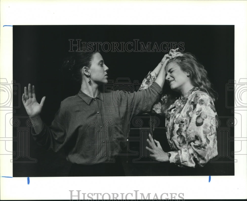 1990 Press Photo Scene From Play &quot;Secrets&quot;, Rice University, Houston, Texas- Historic Images