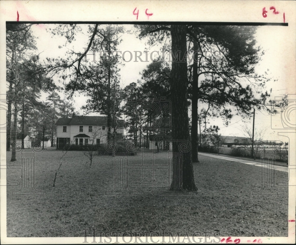1971 Press Photo Houston home - Property tax increased from $212 to $910