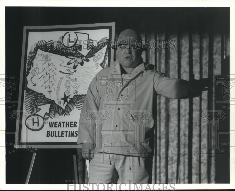 1999 Press Photo Weatherman sketch at Houston press club dinner - hca49575- Historic Images