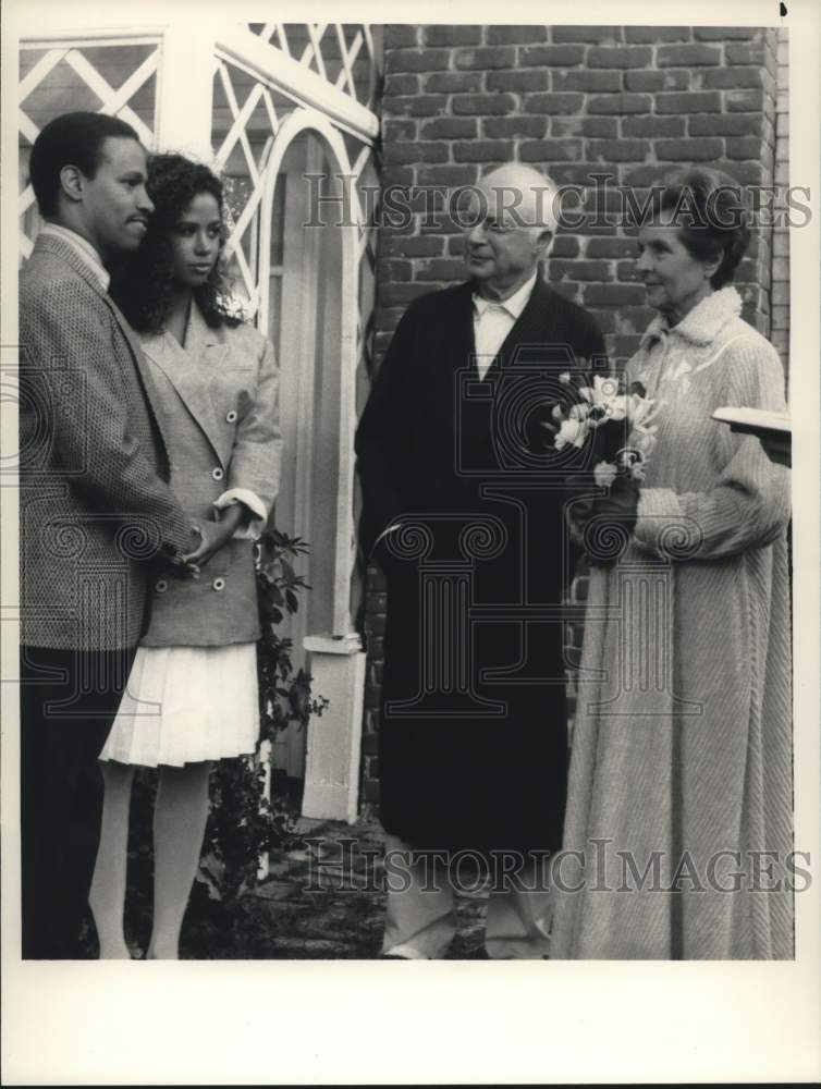 1988 Press Photo Stars of &quot;Split Decision&quot; episode of &quot;St. Elsewhere&quot; on NBC-TV- Historic Images