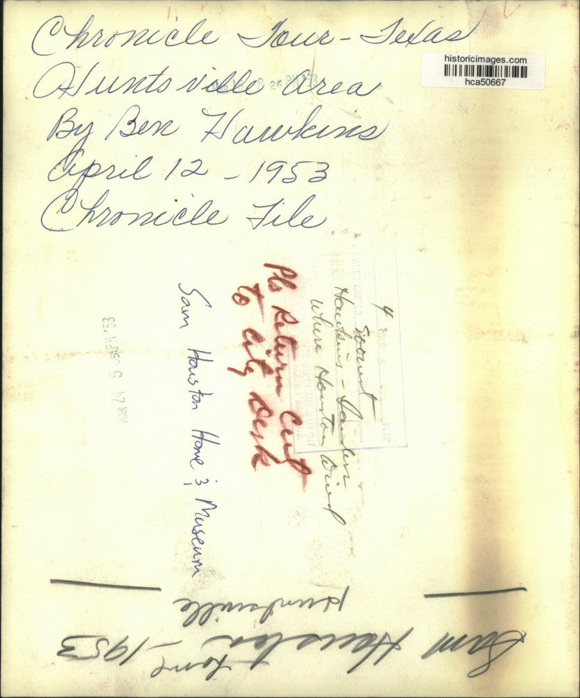 1953 Press Photo Visitors at the Sam Houston Home and Museum, Huntsville, Texas