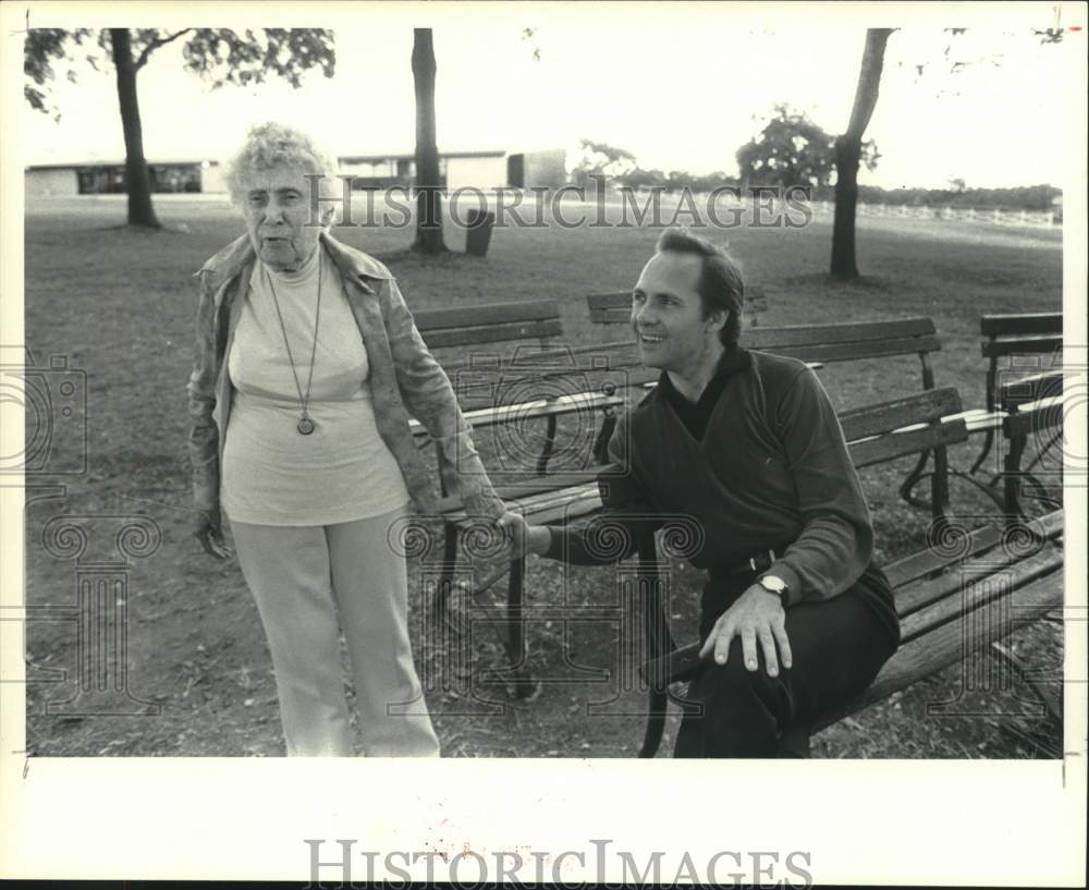 1979 Press Photo Pianist James Dick&#39;s First Teacher Leota Anderson, Round Top- Historic Images