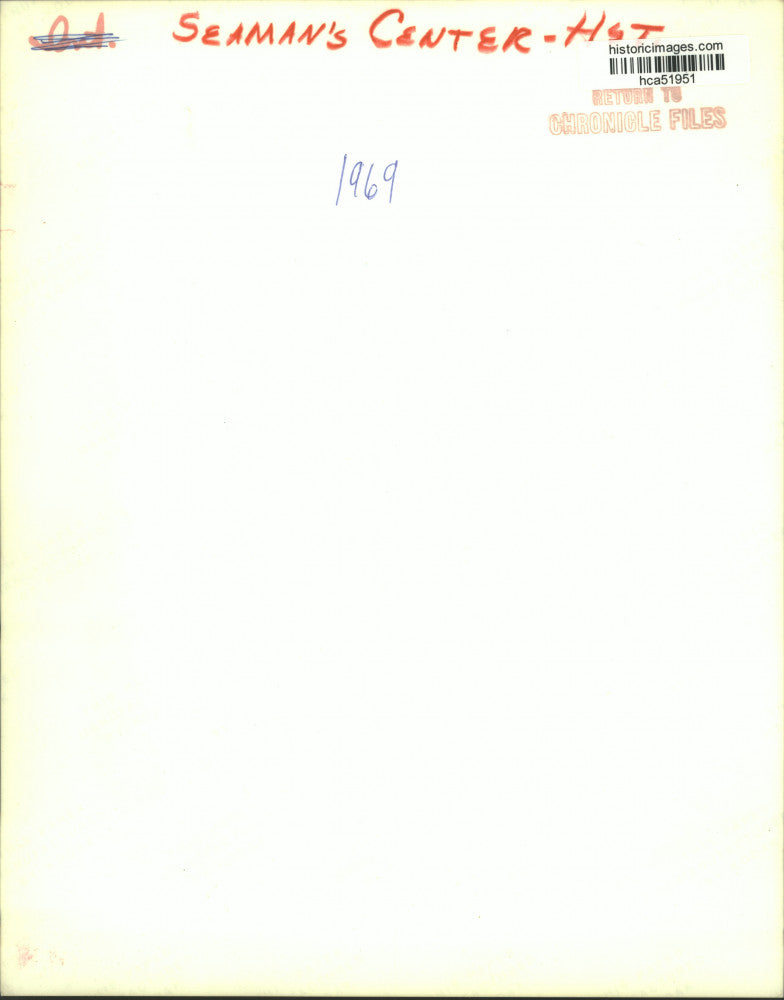 1969 Press Photo Crowds at Seaman's Center International, Houston, Texas