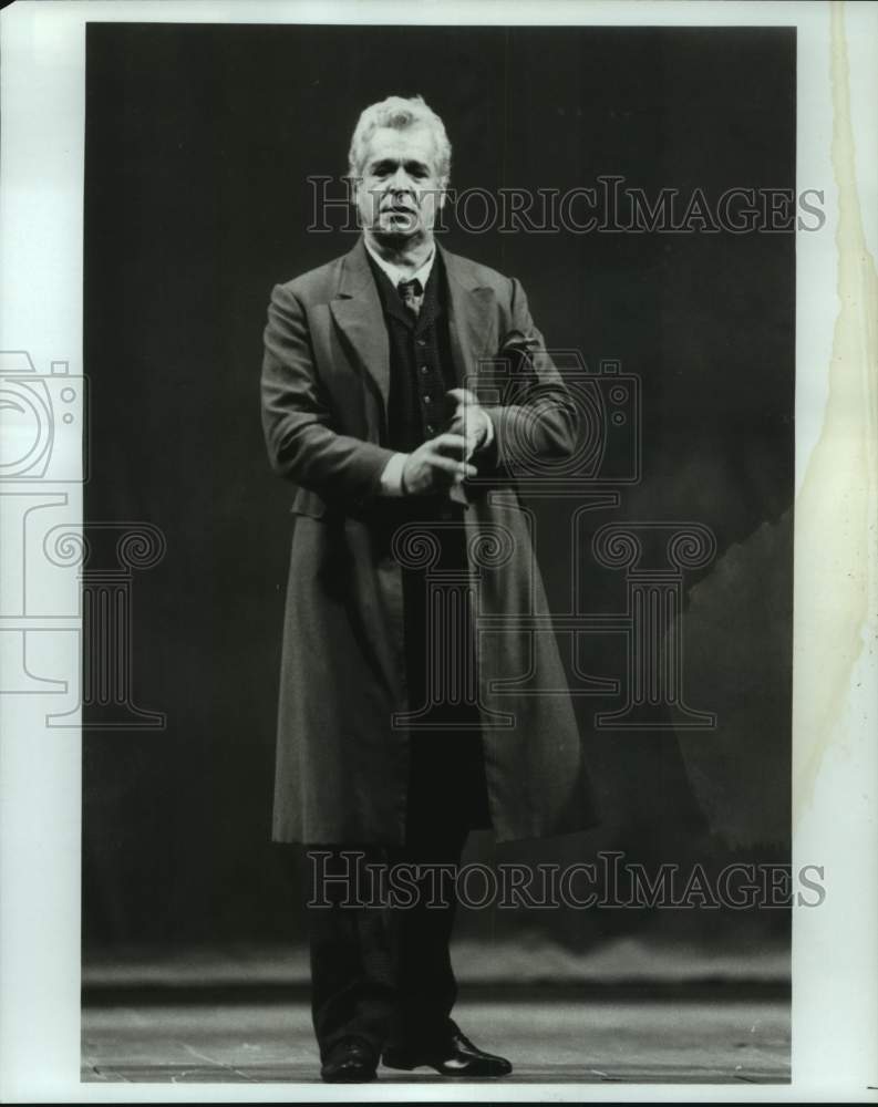 1986 Press Photo Emile Belcourt in Seattle Opera production of Das Rheingold- Historic Images