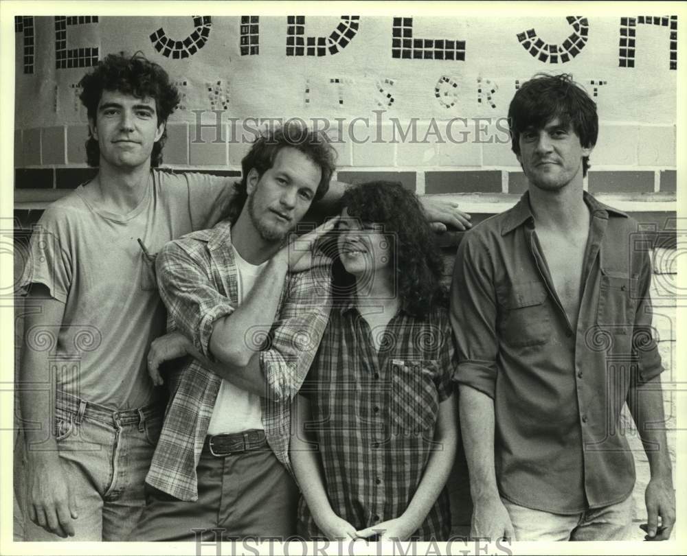 1988 Press Photo Members of the Rock Group &quot;Shoulders&quot; - hca52420- Historic Images