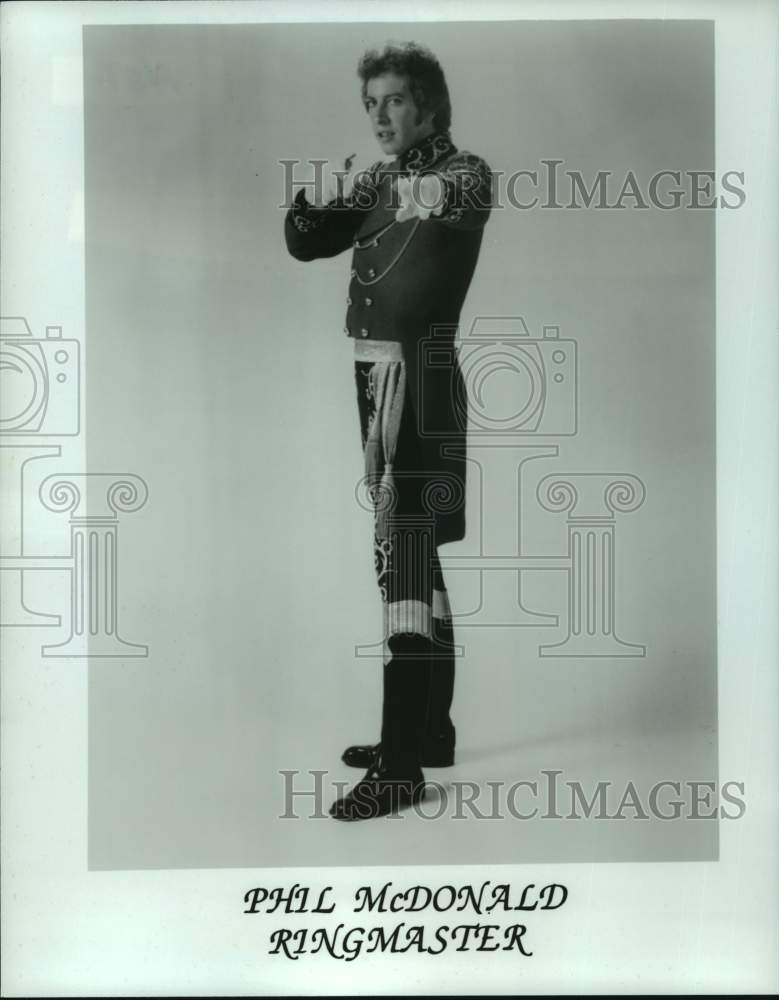 1986 Press Photo Ringmaster Phil McDonald Will Be at Shrine Circus in Houston- Historic Images