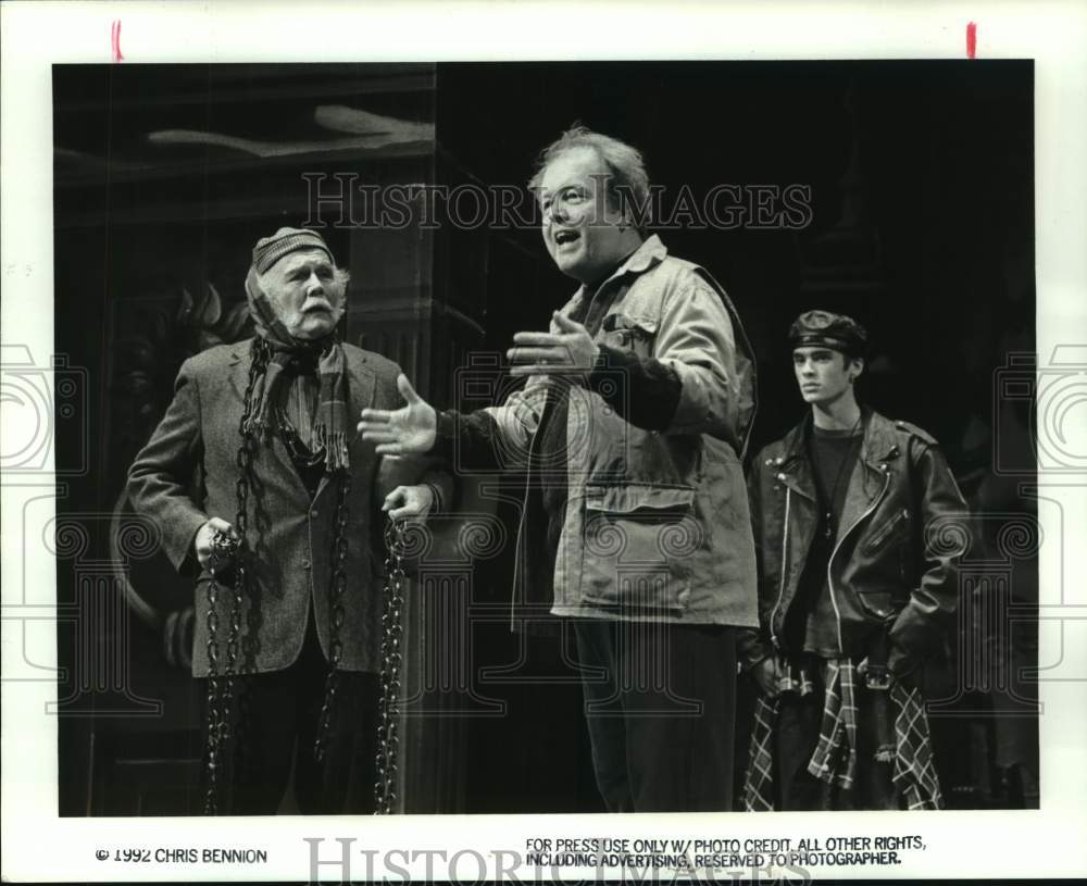 1992 Press Photo Seattle Repertory Theatre Actors In &quot;Inspecting Carol&quot; Play- Historic Images