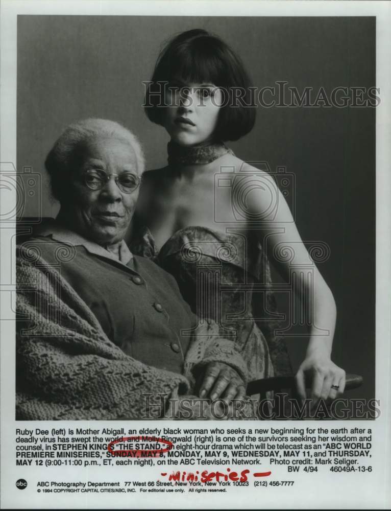 1994 Press Photo Ruby Dee and Molly Ringwald star in &quot;The Stand&quot; on ABC-TV- Historic Images