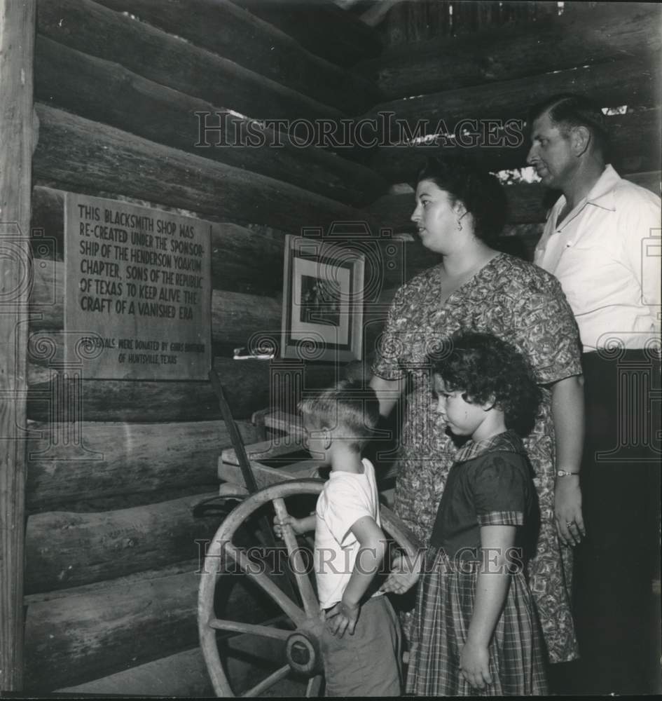 1962 Press Photo The Lawson family in blacksmith shop at Sam Houston State Park