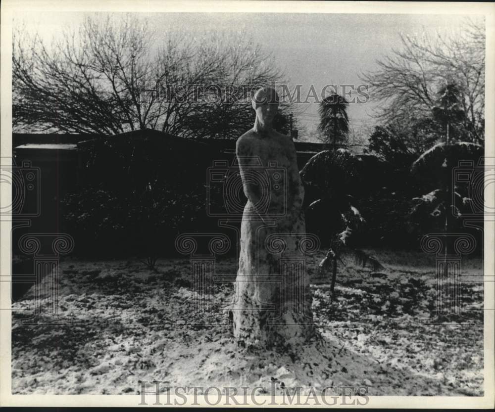 1969 Press Photo Snow statue of a woman in Houston, Texas - hca54456