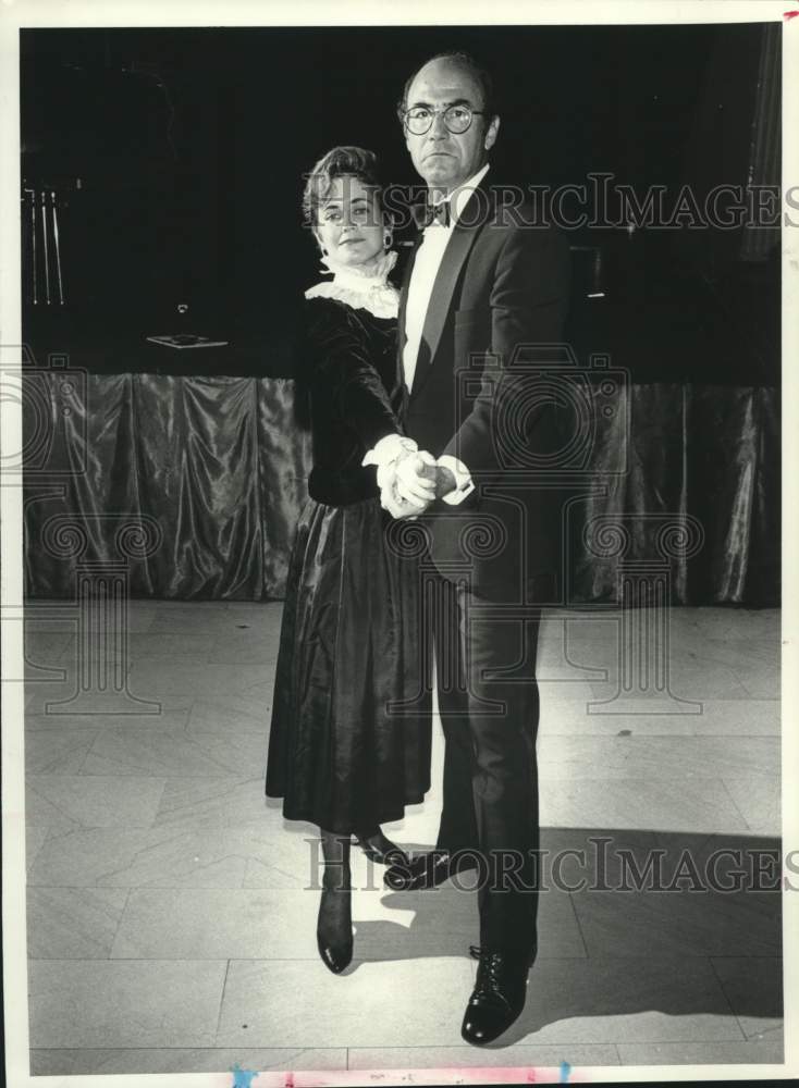 1986 Press Photo Achille Arcidiacono, Eleanor Cummings Rehearse Tango in Houston- Historic Images