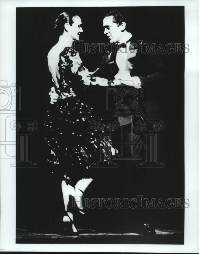 1987 Press Photo Featured Dancers Nelida and Nelson in "Tango Argentino"- Historic Images