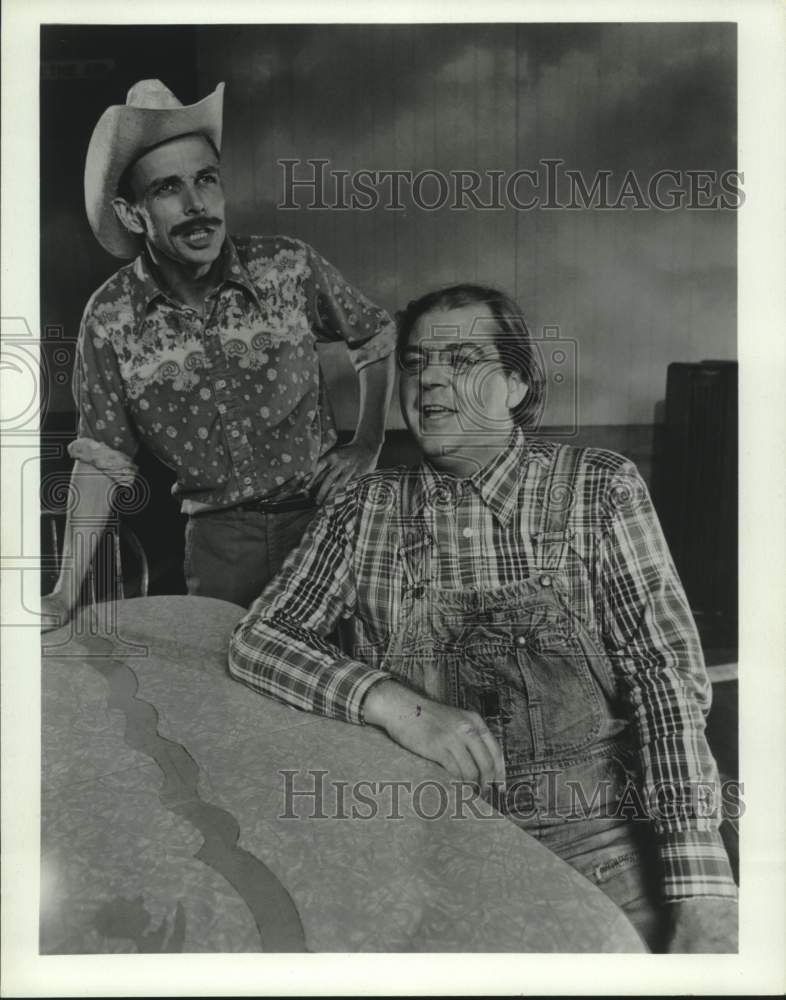 1983 Press Photo Actors In "Greater Tuna" Play At the Tower Theater - hca55222- Historic Images