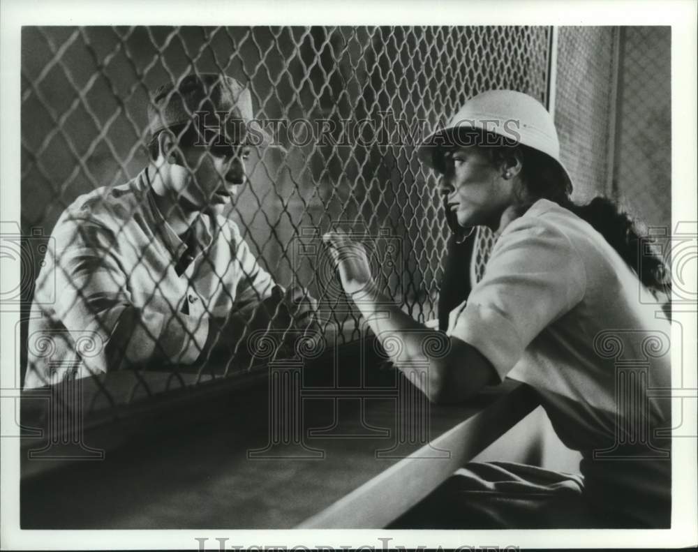 1983 Press Photo Rachel Ward, John Friedrich in &quot;The Thorn Birds&quot; ABC TV series- Historic Images