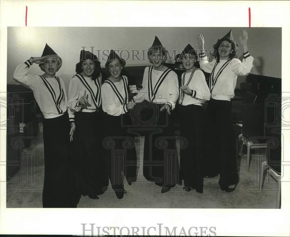 1986 Press Photo Members of the Singing Group &quot;Sugar and Spice&quot; - hca56013- Historic Images