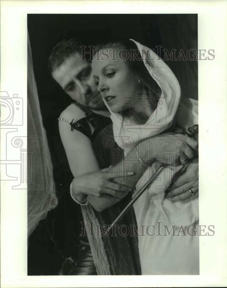 1995 Press Photo James Gale &amp; Gage Tarrant in Urban Theater&#39;s &quot;Macbeth&quot;, Houston- Historic Images