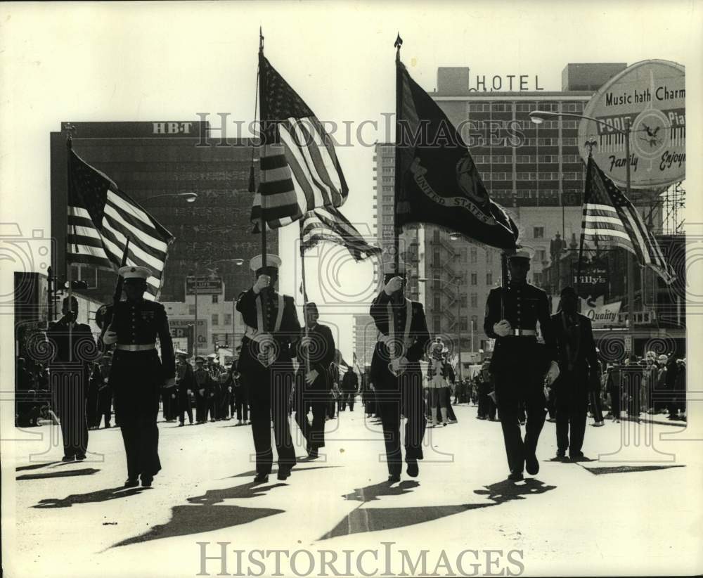 1968 Press Photo United States Marine Color Guard Leads Parade in Houston, Texas- Historic Images