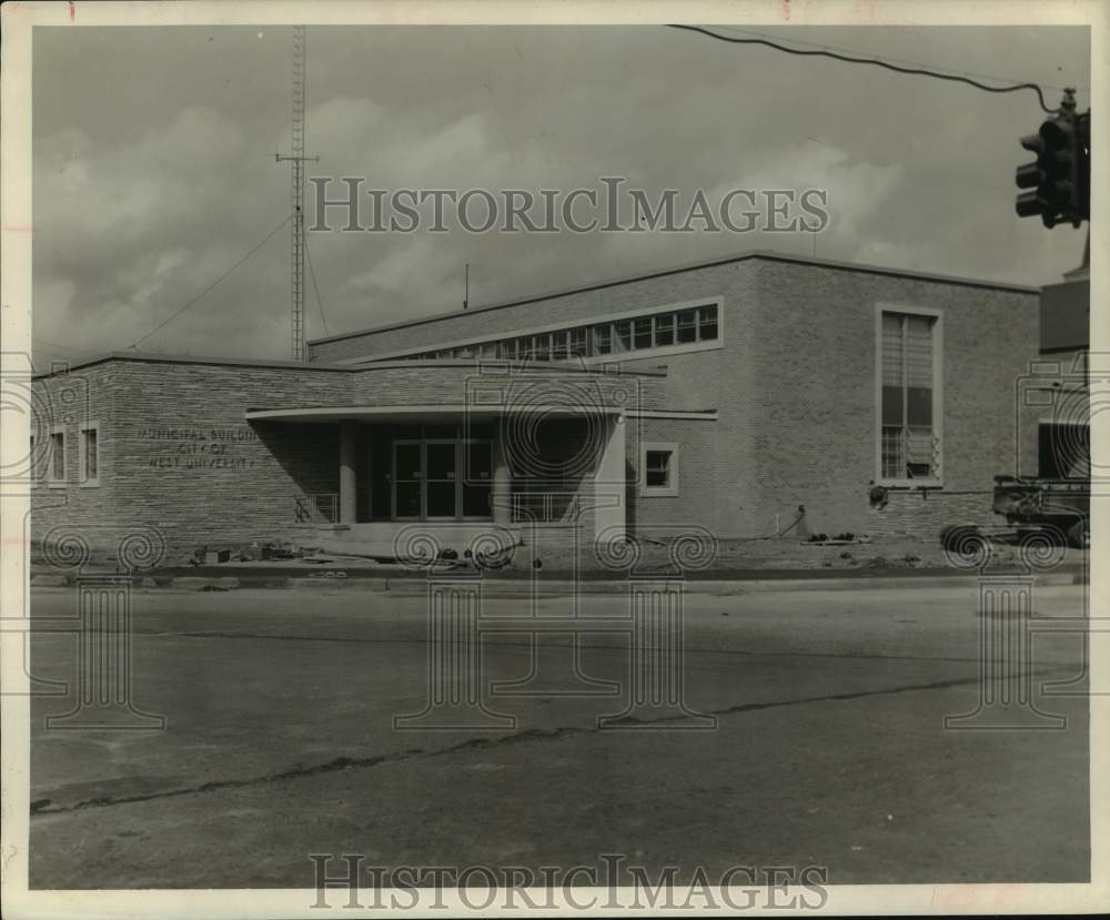 1955 Press Photo Exterior of City Hall, West University, Texas - hca58491- Historic Images