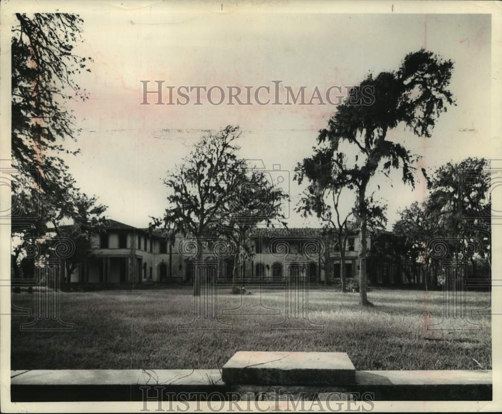 1961 Press Photo J.M. West, Sr. Home in Clear Lake Area, Houston, Texas- Historic Images