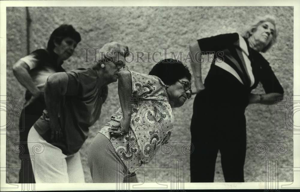 1982 Press Photo Jazzercise Class At the West End Multi-Service Center, Houston- Historic Images