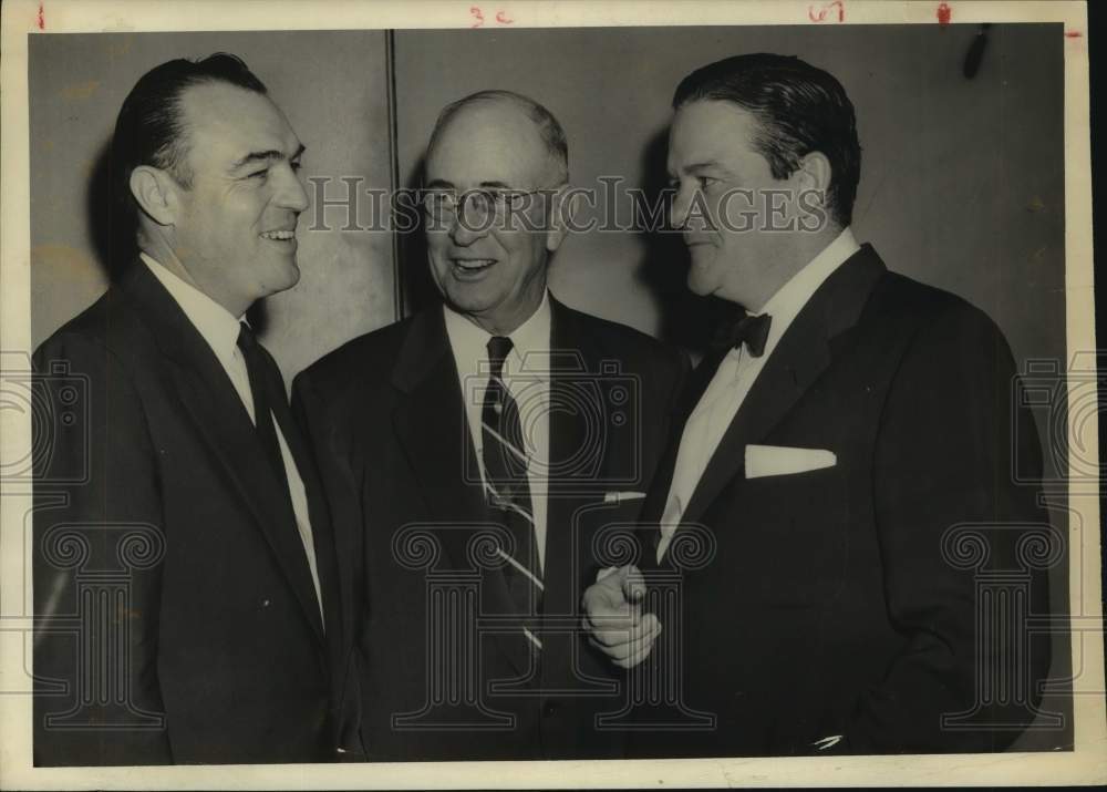 1956 Press Photo J.S. Bracewell, Carleton Moore &amp; Jimmy Phillips at Texas Event- Historic Images