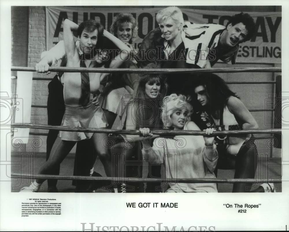 1987 Press Photo Cast of television show &quot;We Got It Made&quot; in wrestling scene- Historic Images