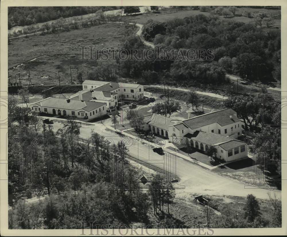 1948 Press Photo Warm Springs Rehabilitation Center, Gonzales, Texas - hca58848- Historic Images